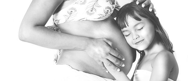 Těhotenství a porod: Jaký je role gynekologa a jak vám může pomoci